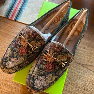 Sam Edelman Lorraine Floral Jacquard Loafer Size 6 BRAND NEW in BOX.